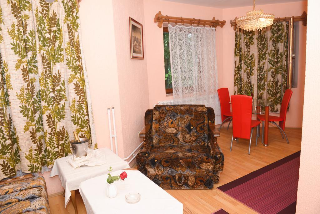 Hotel Beli Dvor Sombor Zimmer foto